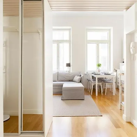 2Ndhomes Kluuvi Apartment 5 *