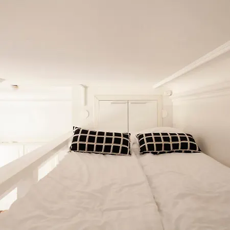 2Ndhomes Kluuvi Apartment 5 * 헬싱키